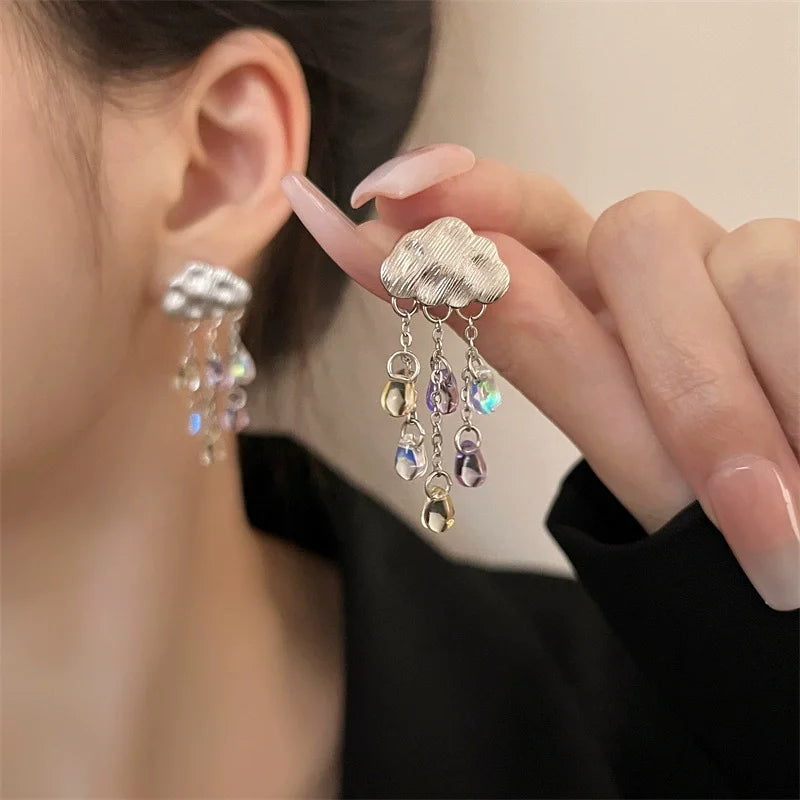 821606288-10